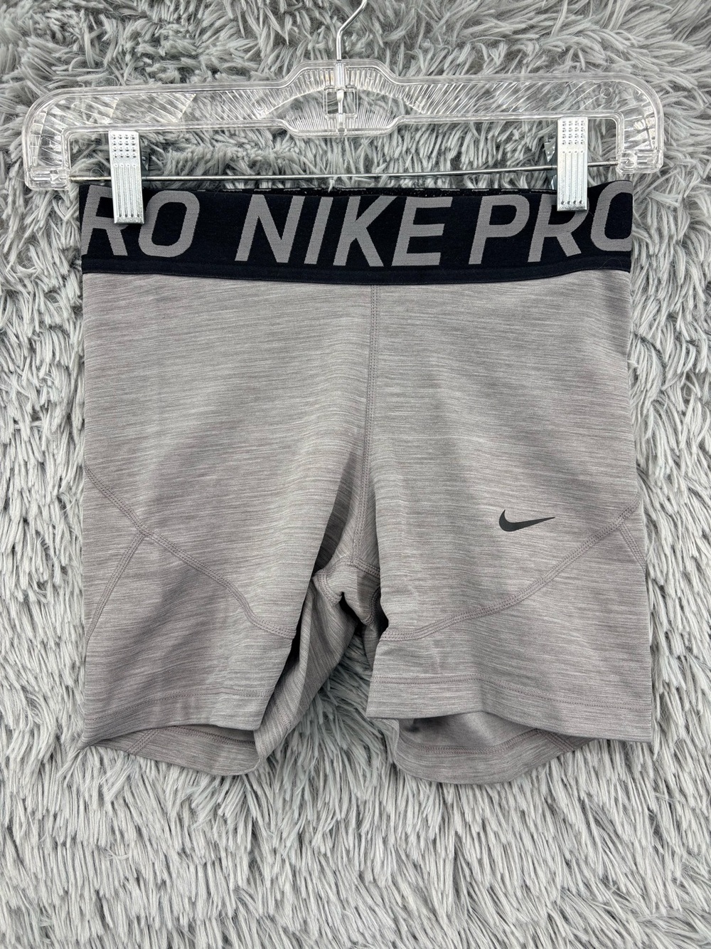 Nike Pro Shorts Womens Small 365 Shorts 3 Inch Dri Fit Gray Black Mid Rise